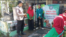 Polsek Dukuh Pakis Gandeng Warga Kembangkan Pekarangan Bergizi dan Budidaya Ikan untuk Wujudkan Kampung Mandiri