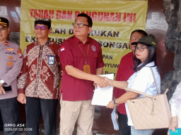 PN Banyuwangi Tuntaskan Eksekusi Lahan Sengketa di Genteng