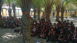 PERJUMSA SMPN 3 Muncar Gembleng 222 Siswa Baru, Koramil 0825/17 Muncar Tanamkan Jiwa Kebangsaan dan Disiplin