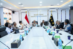 Wakapolri Raih Penghargaan The Visionary Leader of National Security, Akademisi Apresiasi Reformasi dan Transformasi Pol