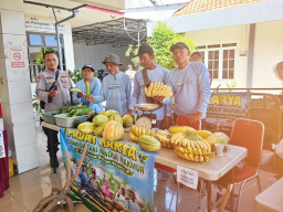 Polres Pelabuhan Tanjung Perak Gelar Gerakan Pangan Murah, Hasil Panen dari Lahan Ketahanan Pangan Tambak Wedi