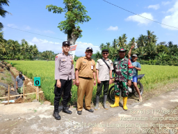 Polisi Hadiri Peletakan Batu Pertama RJIT di Tempursari, Ajak Petani Jaga Kamtibmas