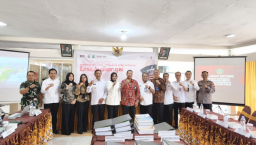 Monitoring KPK RI di Desa Kwangsan, Wabup Mimik Tekankan Transparansi dan Partisipasi Masyarakat