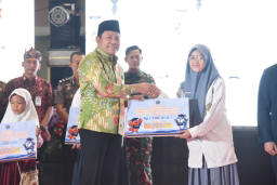 Bupati H.Subandi Launching 4.000 Beasiswa Pendidikan Tahun 2026, Perkuat Investasi SDM Kabupaten Sidoarjo