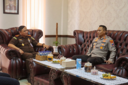 Perkuat Sinergitas Penegakan Hukum, Kapolres Lumajang Silaturahmi ke Kejaksaan Negeri di Hari Pertama Tugas