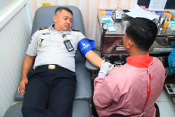 Peringati HUT RI ke-81, Aksi Donor Darah Pegawai Lapas Banyuwangi Bantu Amankan Stok PMI