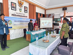 Seminar Hasil Program KKN - BBK 8 Unair, Sinergi Mahasiswa dan Pemerintah Kecamatan Pesanggaran untuk Pemberdayaan Warga