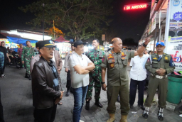 Razia Serentak di 18 Kecamatan, 1.696 Botol Miras Disita Bupati Subandi Razia Dua Malam Berturut-turut
