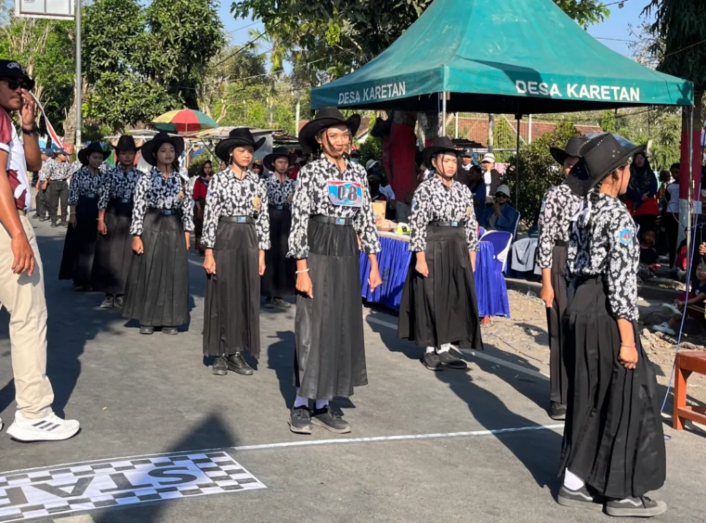 Satu Langkah Satu Irama, 10 Regu SMPN 2 Purwoharjo Unjuk Kekompakan Gerak Jalan