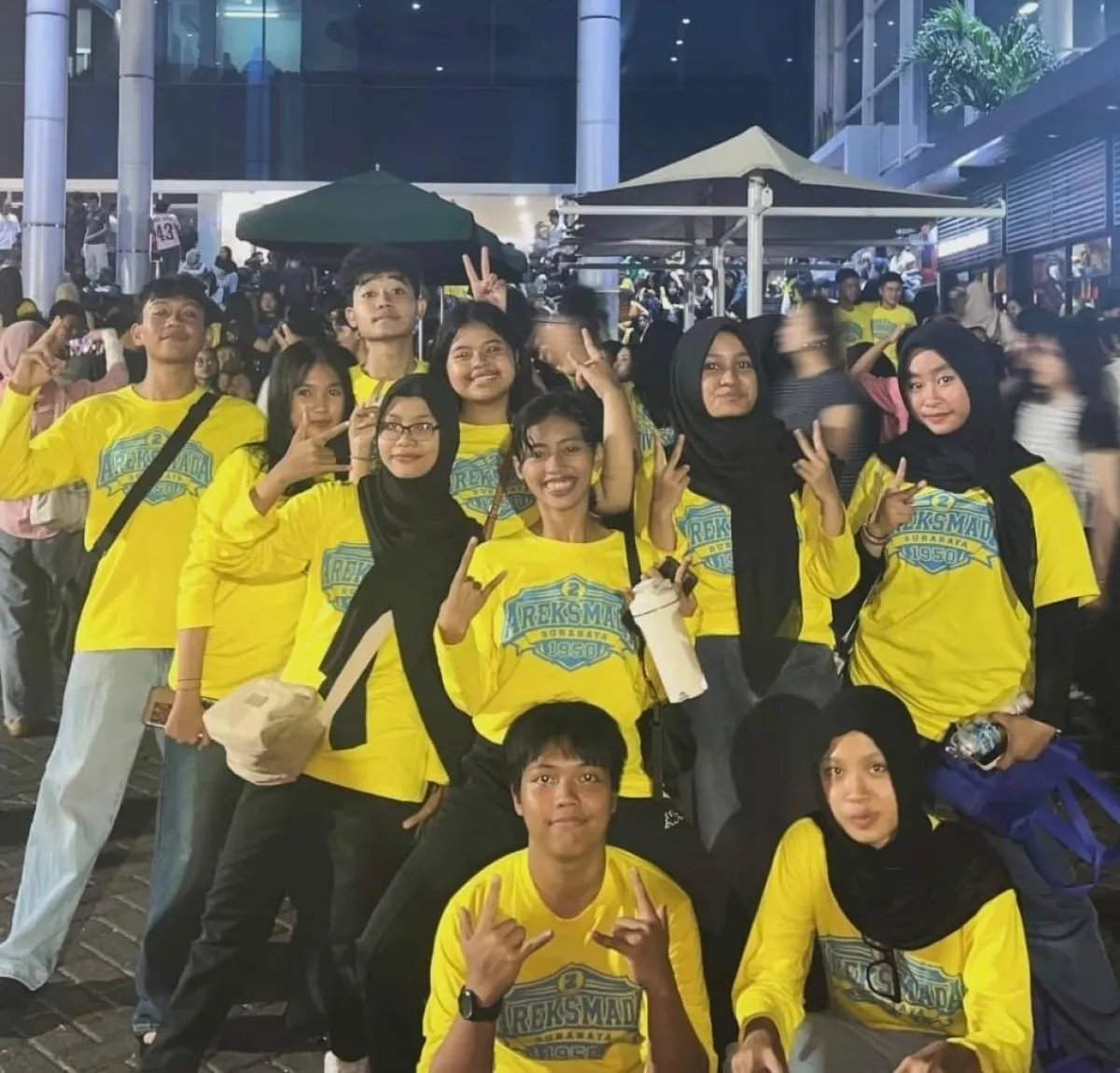 51–15! SMADA Tak Terbendung, Lautan Kuning Kuasai DBL Arena Surabaya