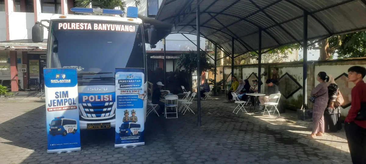 Layanan SIM Keliling Terus Bergerak, Kini Sambangi Warga Gambiran