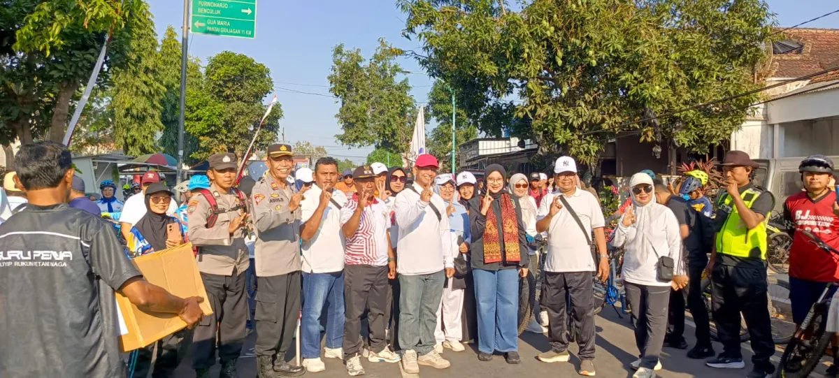 Gowes Bareng Bupati, Pasar Jati Agung Resmi Dibuka, Ekonomi Kian Menggeliat