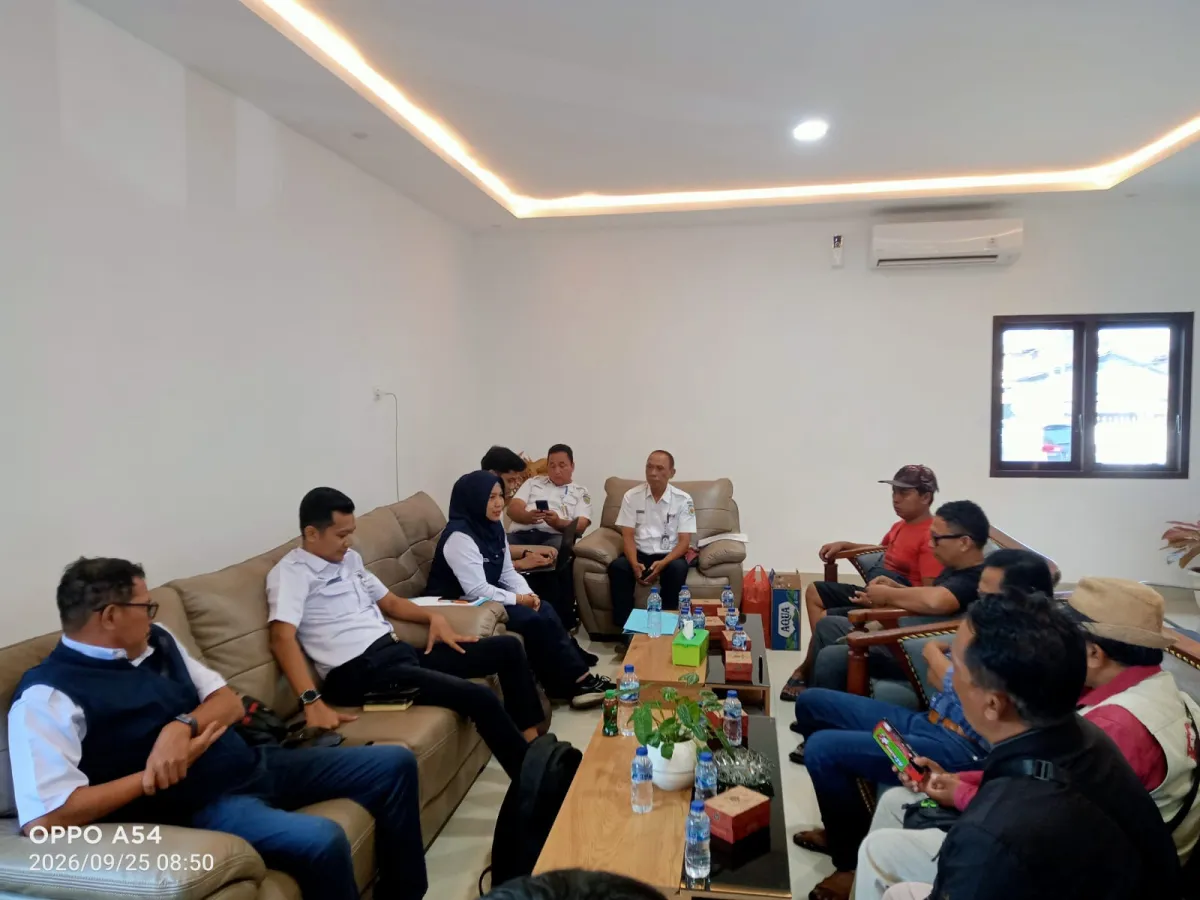 Jumlah Penumpang Naik, PT KAI Daop 9 Jember Jelaskan Alasan Penataan Ruko di Stasiun Kalisetail