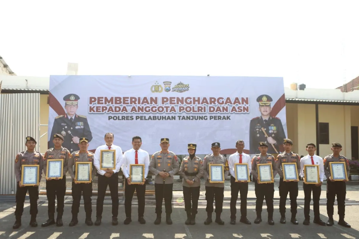Polres Bangkalan Beri Reward Personel Satreskrim Atas Pengungkapan Berbagai Kasus