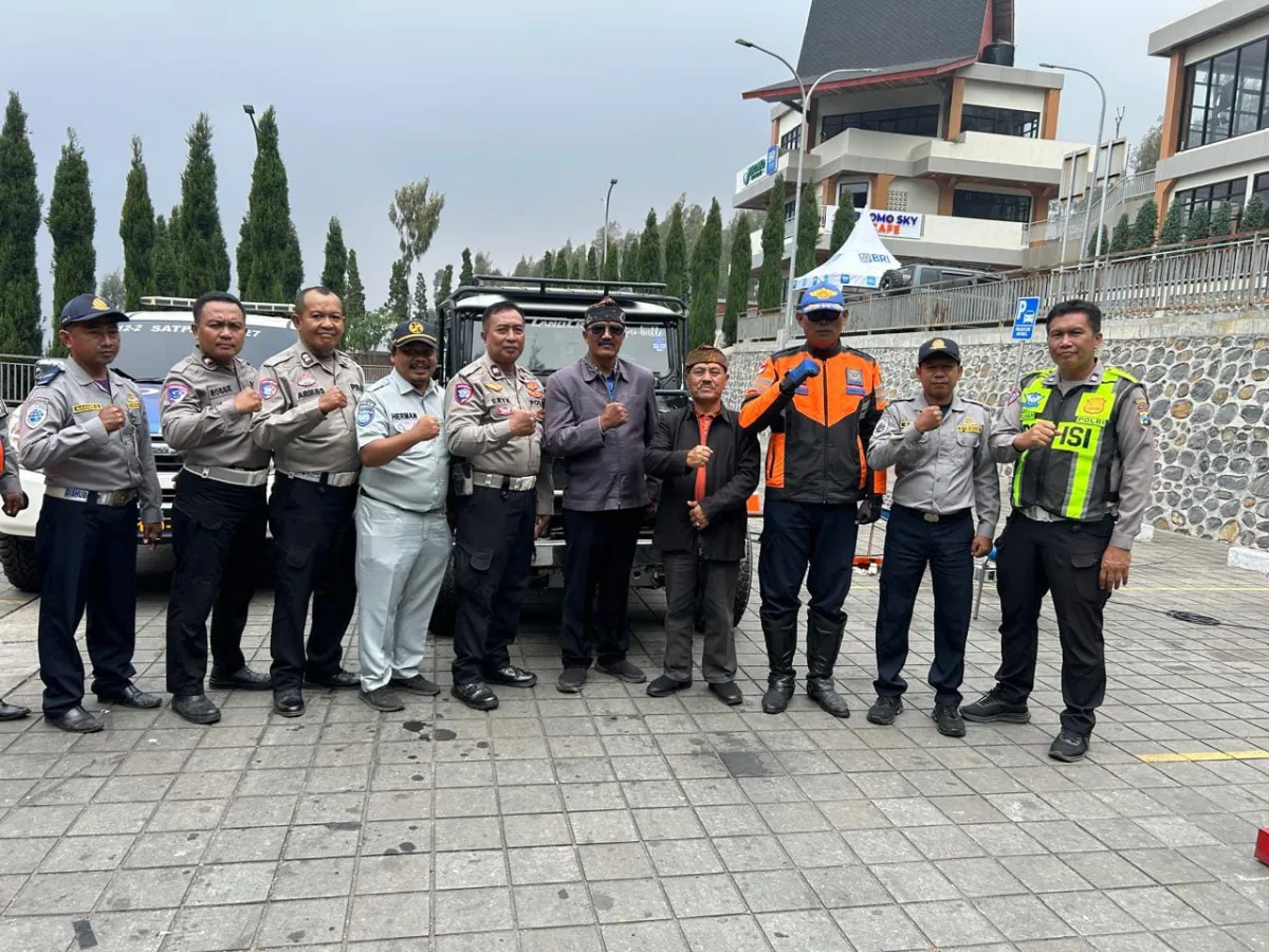 Satlantas Polres Probolinggo Gelar Ramp Check Jip Pariwisata Bromo, Pastikan Kendaraan layak Dan Aman